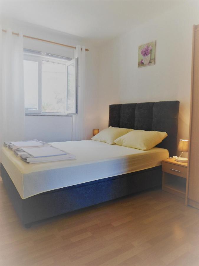 Guest House Pamela Senj  Bagian luar foto