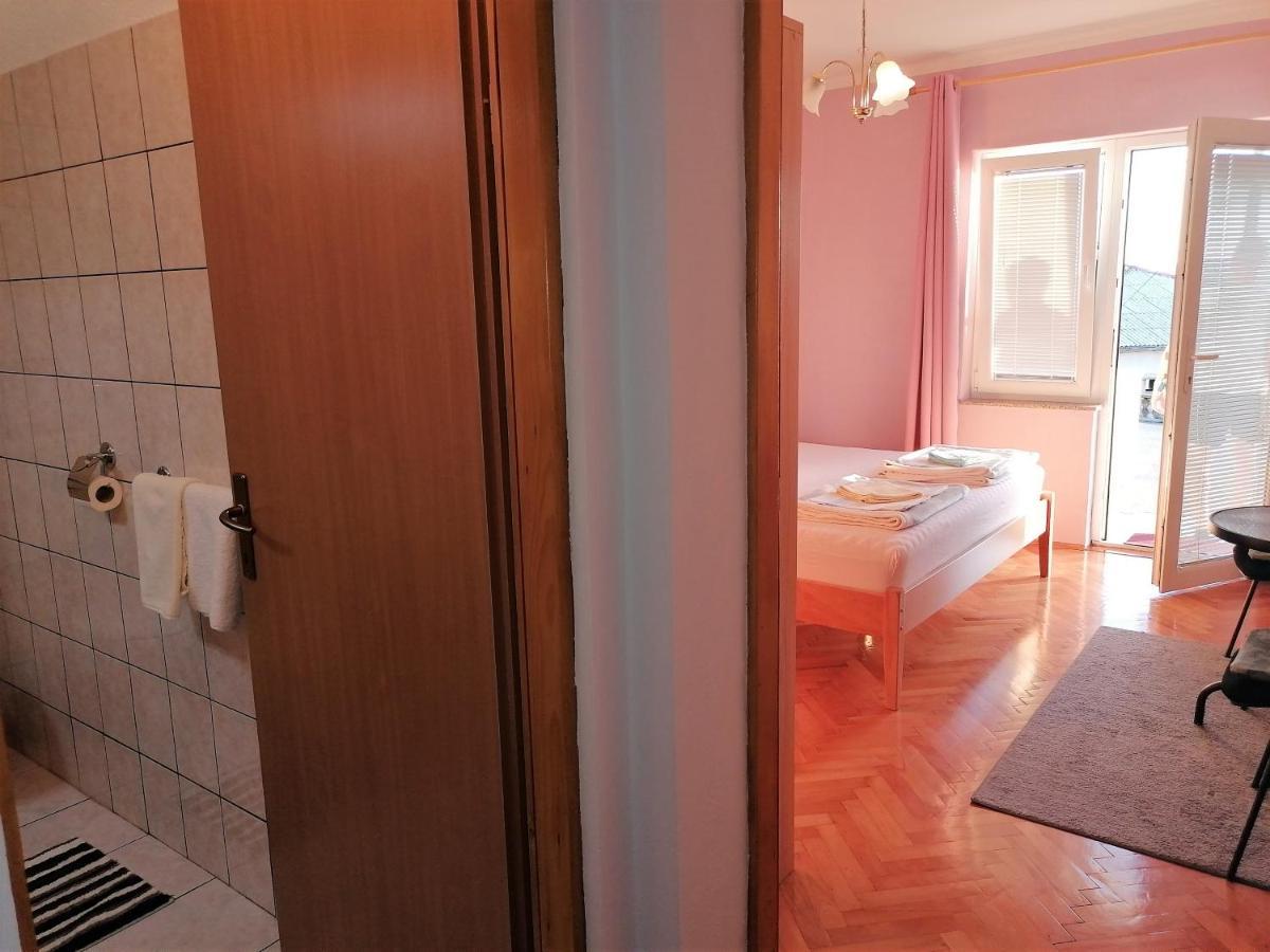 Guest House Pamela Senj  Bagian luar foto
